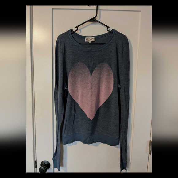 Wildfox Medium Long Sleeve top guc - Picture 4 of 4